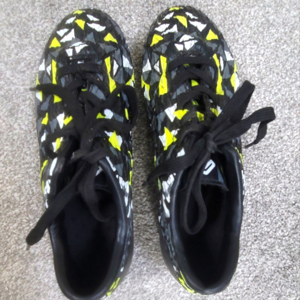 Soccer Cleats Boys Size 3